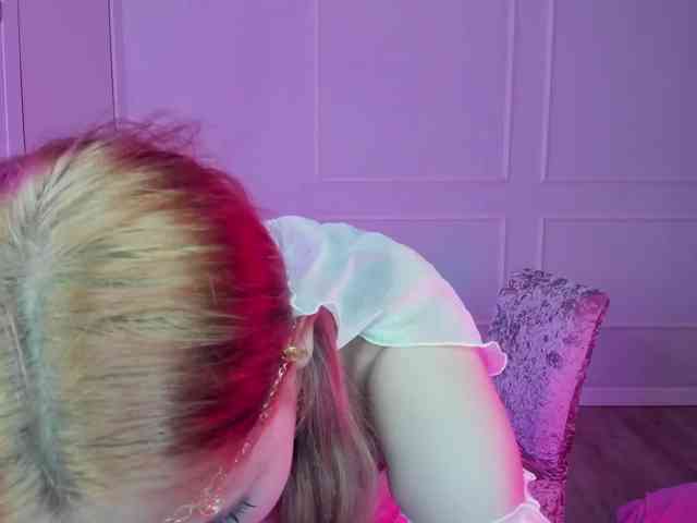 モデル: laylasweetheart