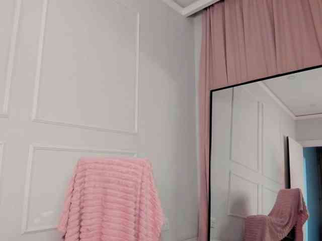 モデル: laylasweetheart