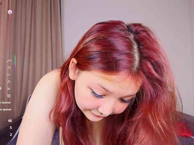 モデル: laylasweetheart