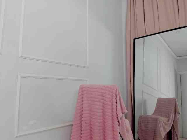 モデル: laylasweetheart