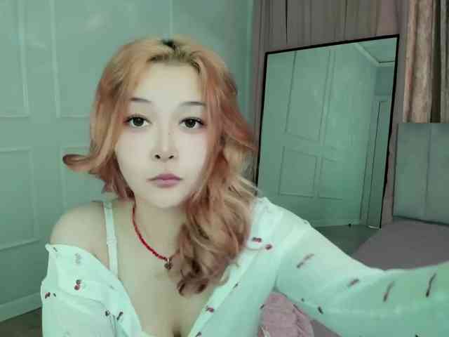 モデル: laylasweetheart
