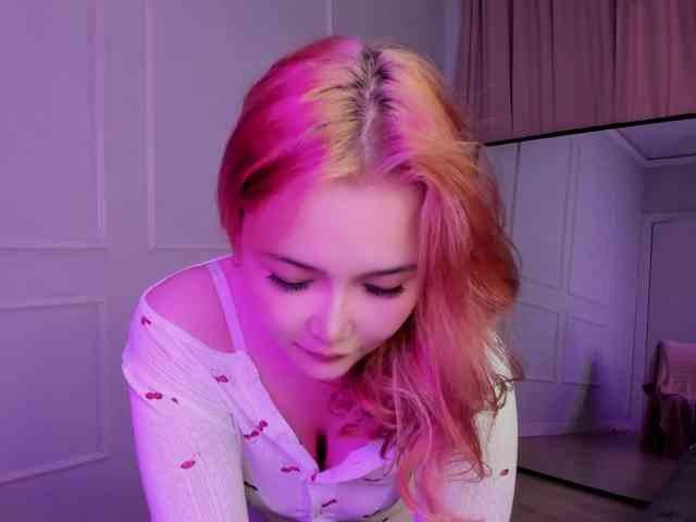 モデル: laylasweetheart