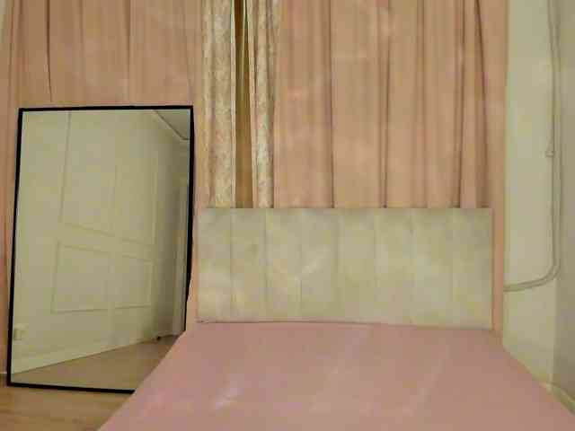 モデル: laylasweetheart
