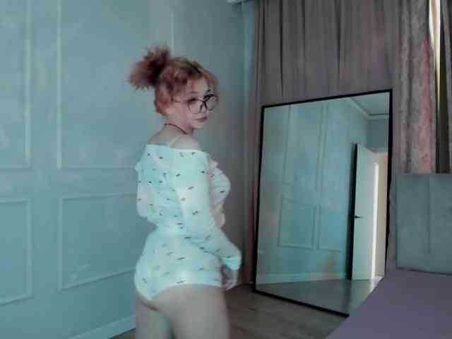 モデル: laylasweetheart