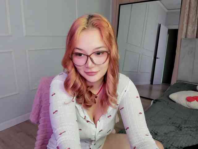モデル: laylasweetheart