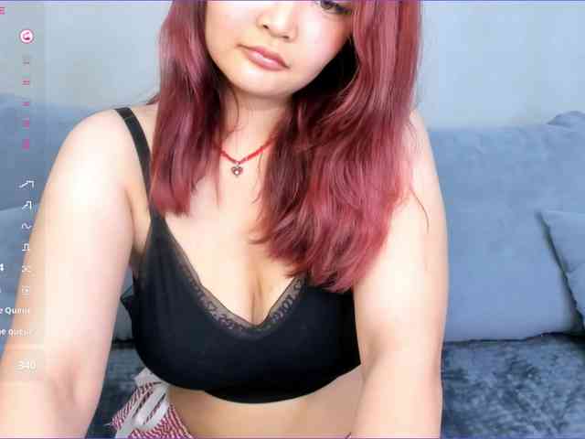 モデル: laylasweetheart