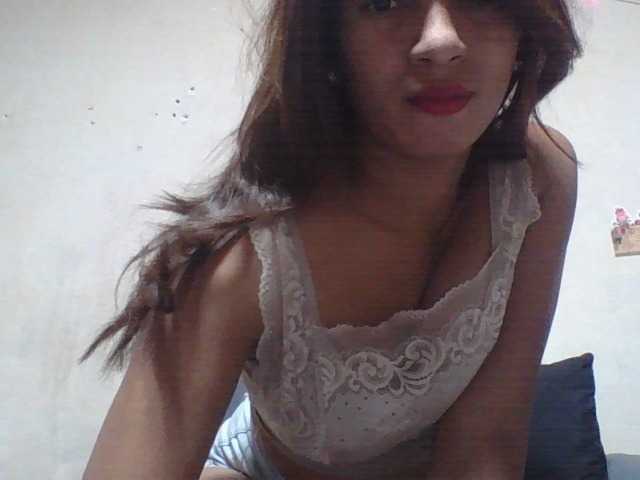 Titih002 live cam on BongaCams
