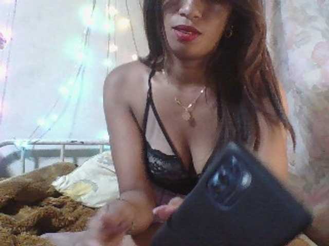Titih002 live cam on BongaCams