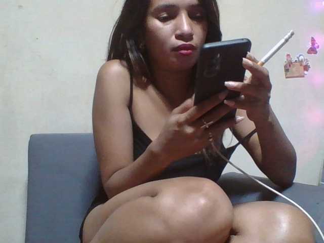 Titih002 live cam on BongaCams