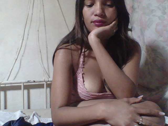 Titih002 live cam on BongaCams