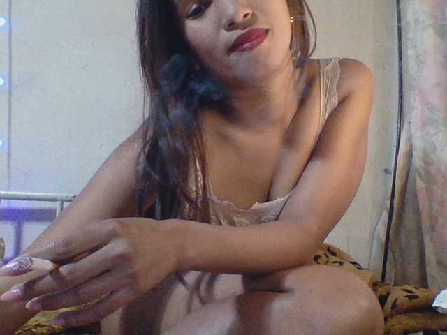 Titih002 live cam on BongaCams