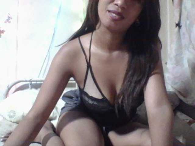 Titih002 live cam on BongaCams