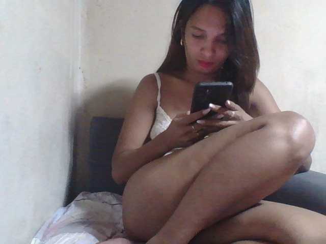 Titih002 live cam on BongaCams