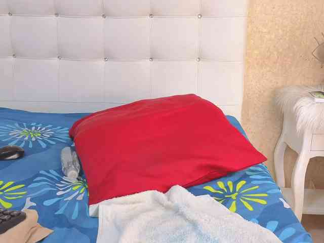 siacavali Live Webcam on BongaCams