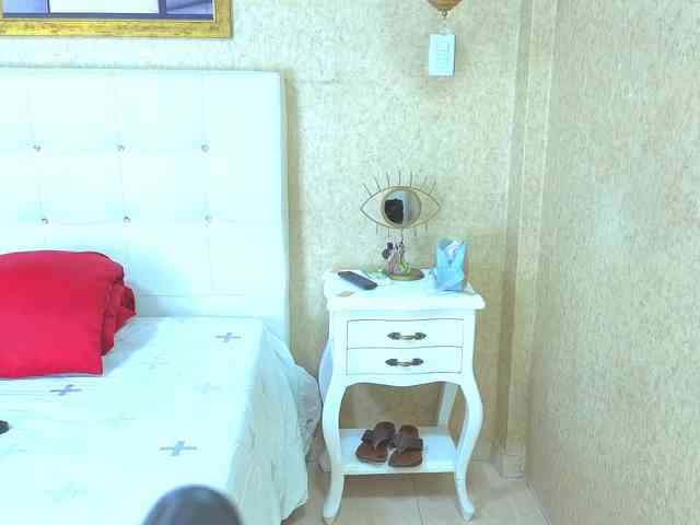 siacavali Live Webcam on BongaCams