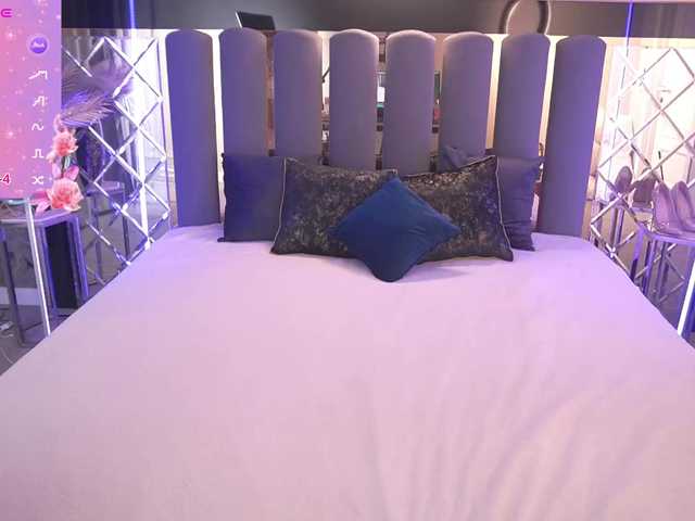 RosaAmour live cam on BongaCams
