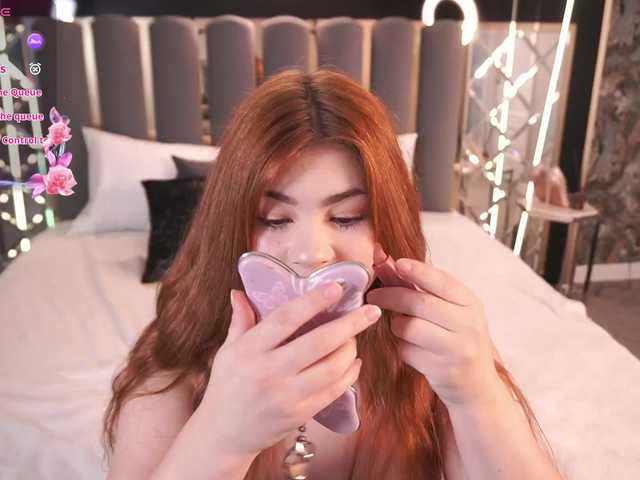 RosaAmour live cam on BongaCams