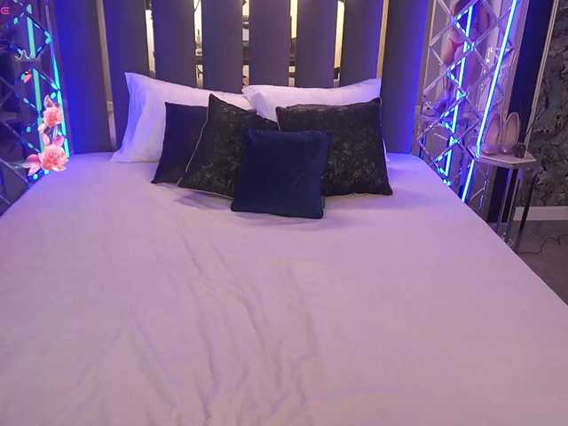 RosaAmour live cam on BongaCams