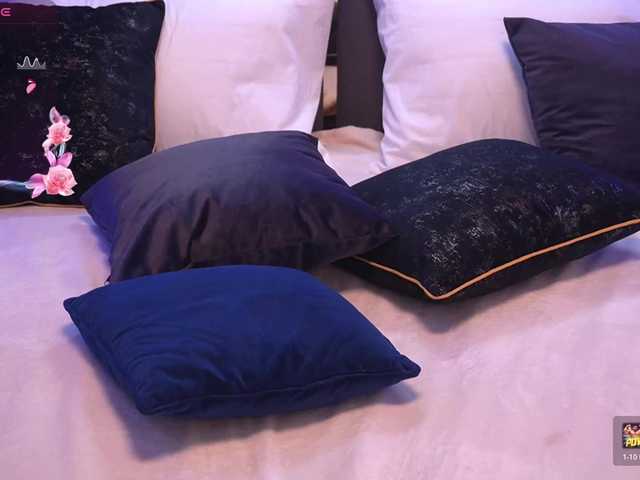 RosaAmour — live female cam