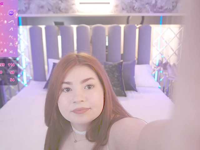RosaAmour live cam on BongaCams