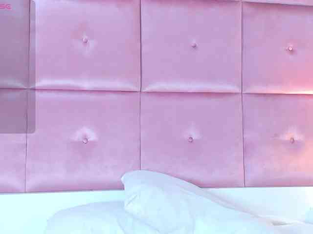 ValeryMorghan webcam