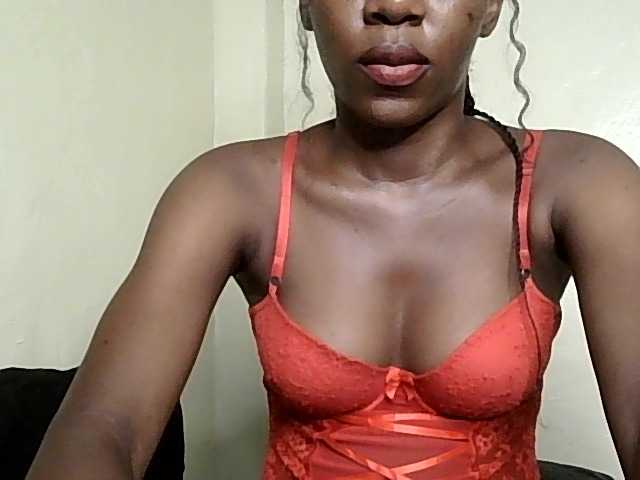 SexyKitty4, 20 y/o - Live Cam on BongaCams