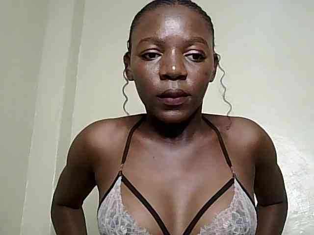 sexykitty4 webcam