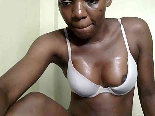 sexykitty4 webcam