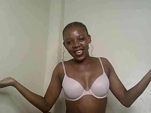 SexyKitty4 Live Webcam on BongaCams