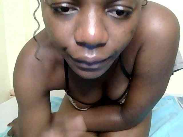sexykitty4 webcam
