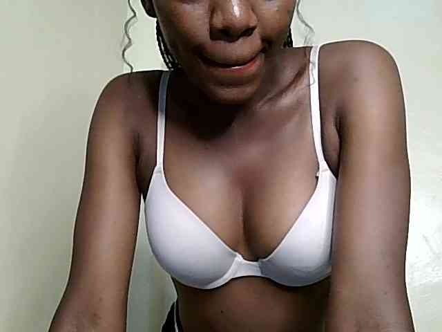 sexykitty4 webcam