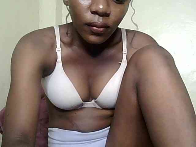 sexykitty4 webcam