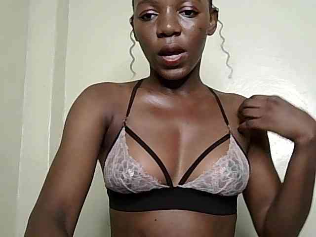 sexykitty4 webcam