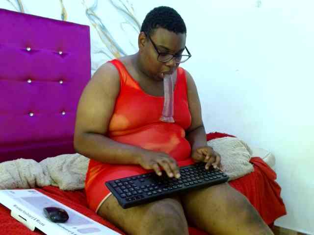 scarlettstar74 Live Webcam on BongaCams