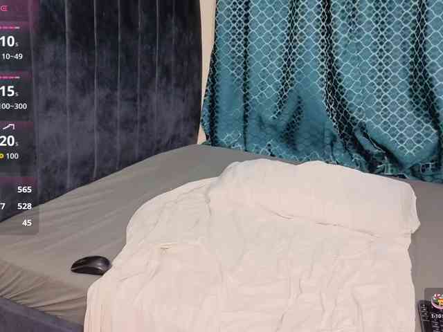 Caramel-Babe webcam