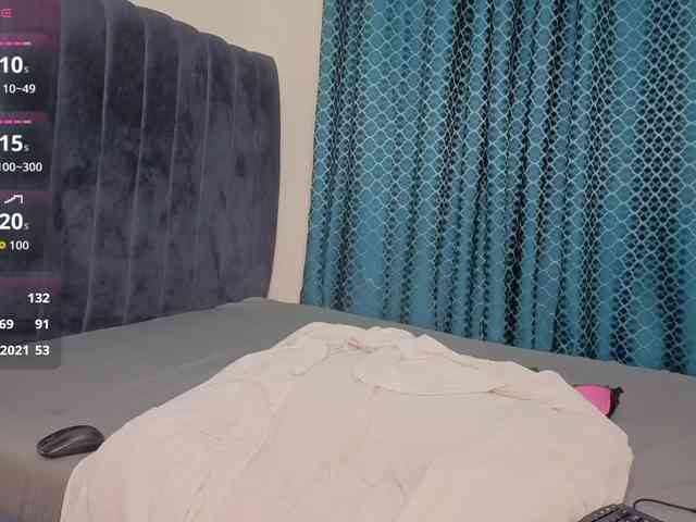 Caramel-Babe webcam