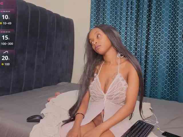 Caramel-Babe webcam