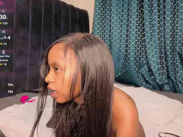 Caramel-Babe webcam