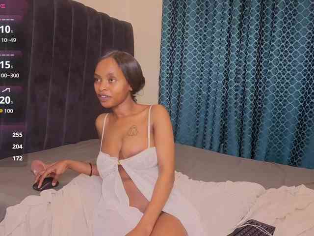 Caramel-Babe webcam