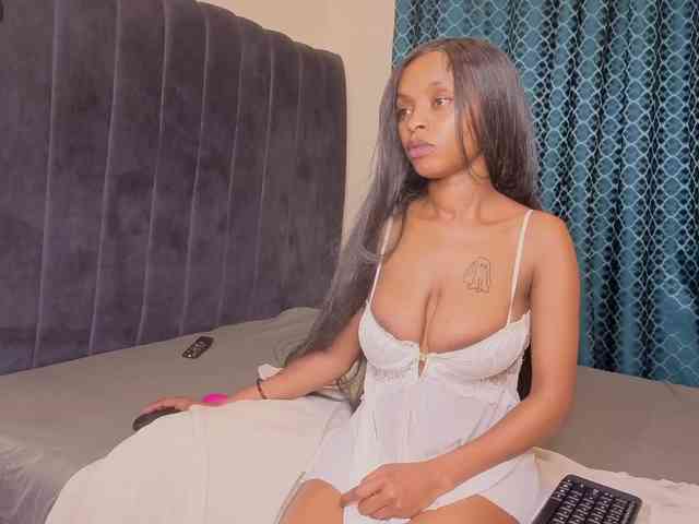 Caramel-Babe webcam