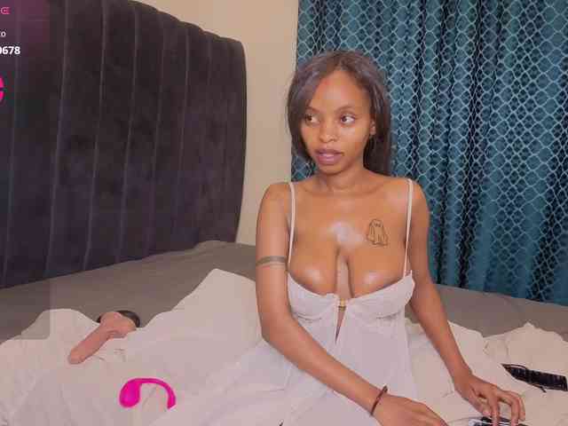 Caramel-Babe webcam