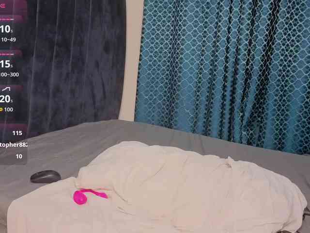 Caramel-Babe webcam