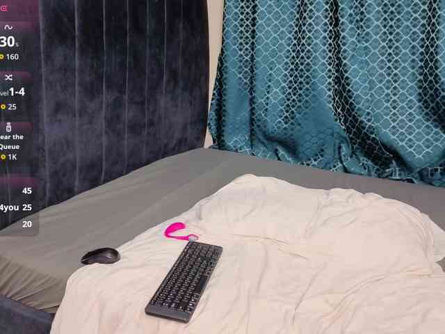 Caramel-Babe webcam