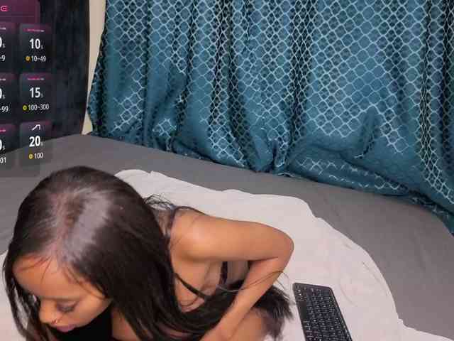 Caramel-Babe webcam