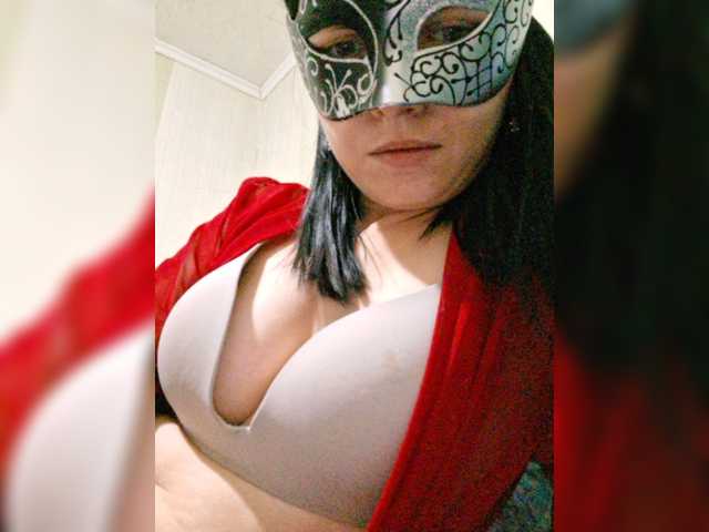 Esenia2026 live cam on BongaCams