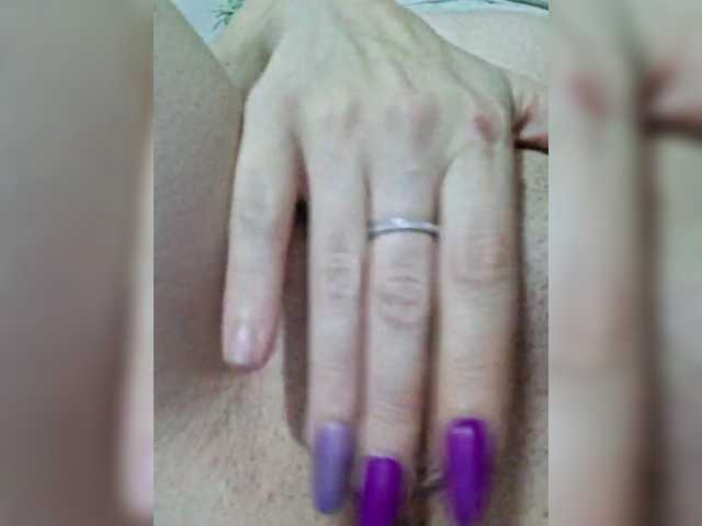 Esenia2026 live cam on BongaCams