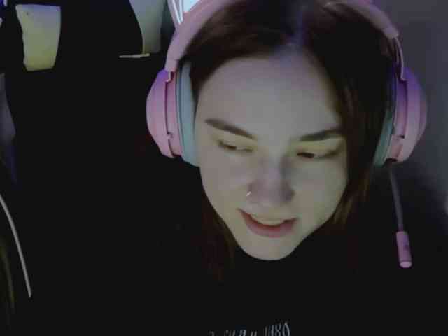 VeronicBlue webcam