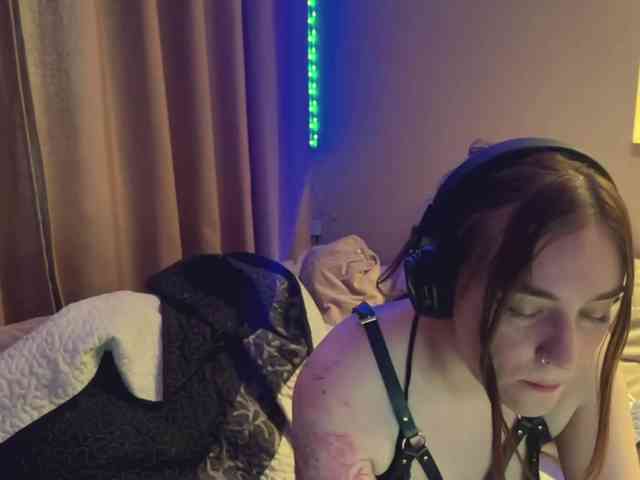VeronicBlue webcam