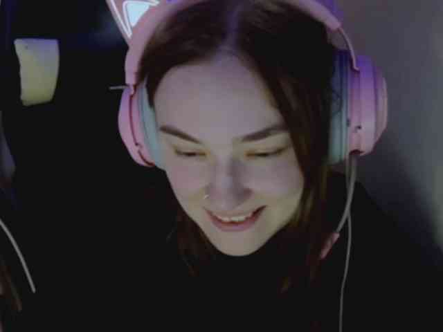 VeronicBlue webcam