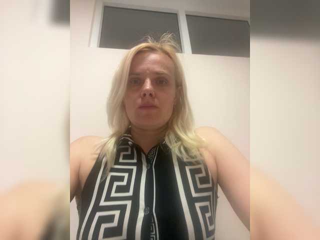 Kykla06543 live cam on BongaCams